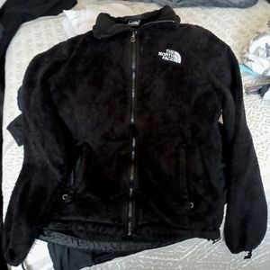 Black full zip fuzzy north face